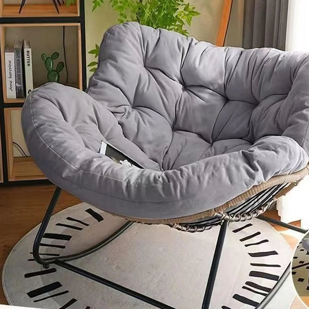 Sedia a dondolo: reclinabile, con cuscini, grigio